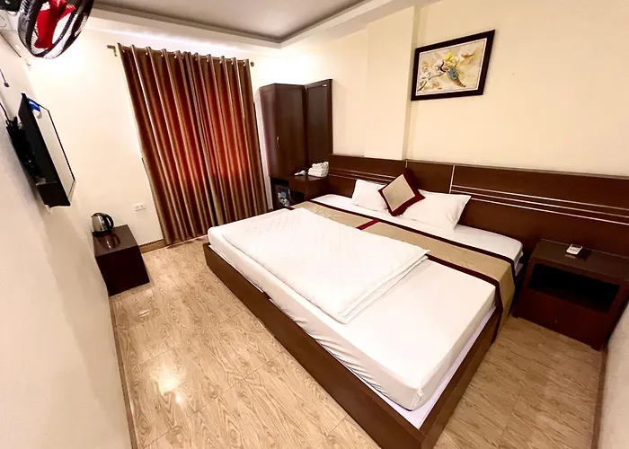 Khach San Phuong Trang 2* Hạ Long